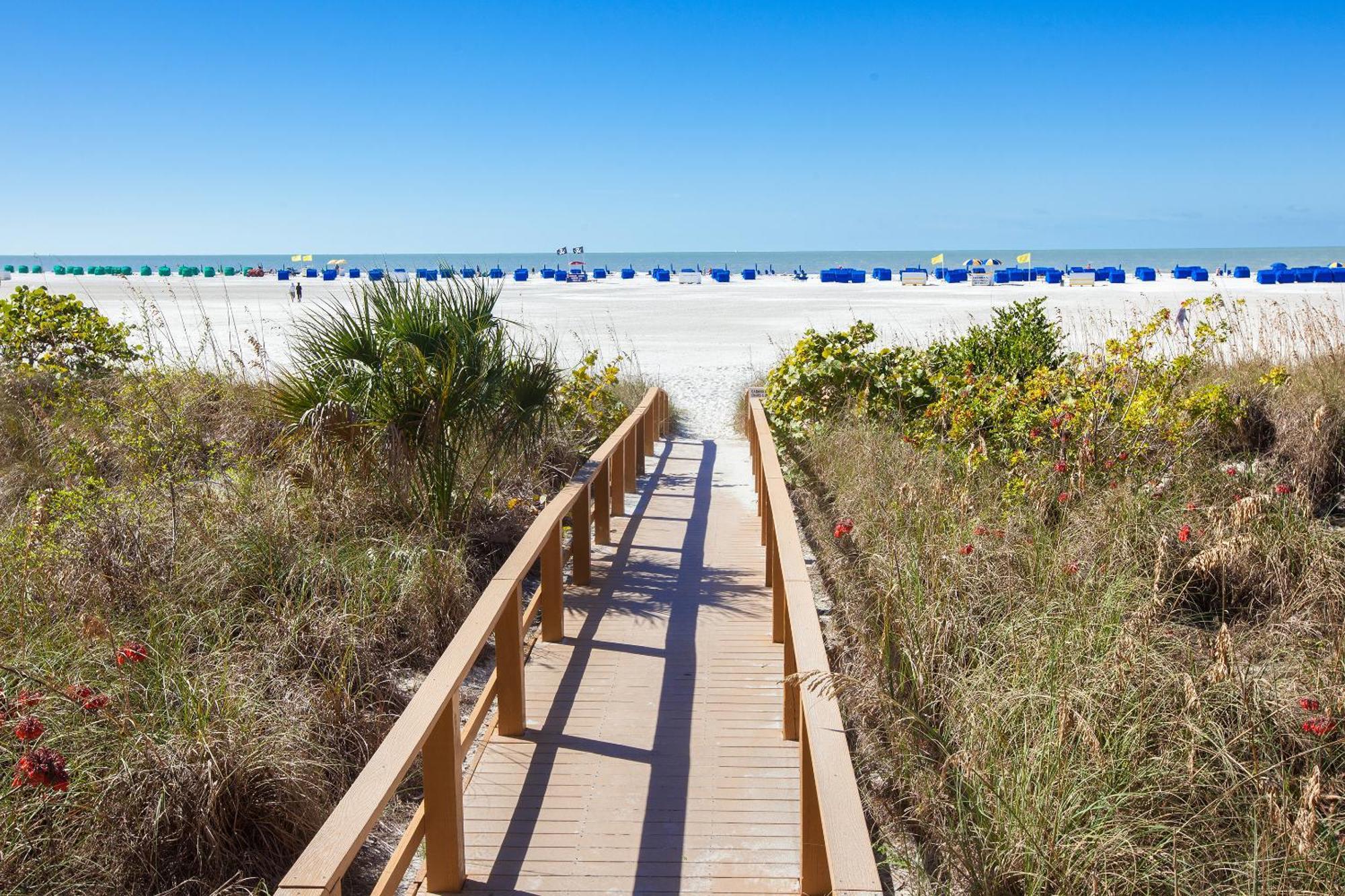 Gullwing Beach Resort Fort Myers Beach Extérieur photo